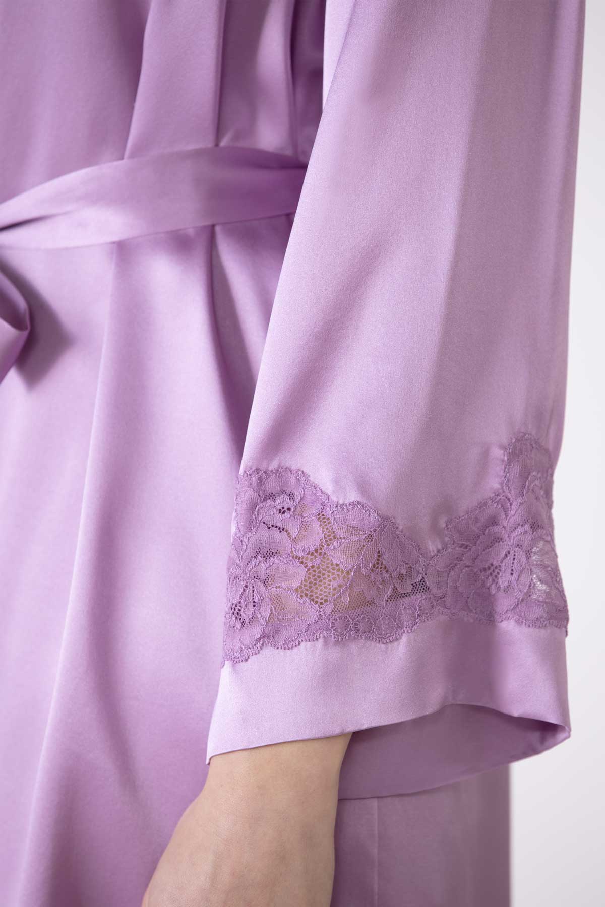 Morgan Iconic Short Silk Robe Short Robe NK iMODE 